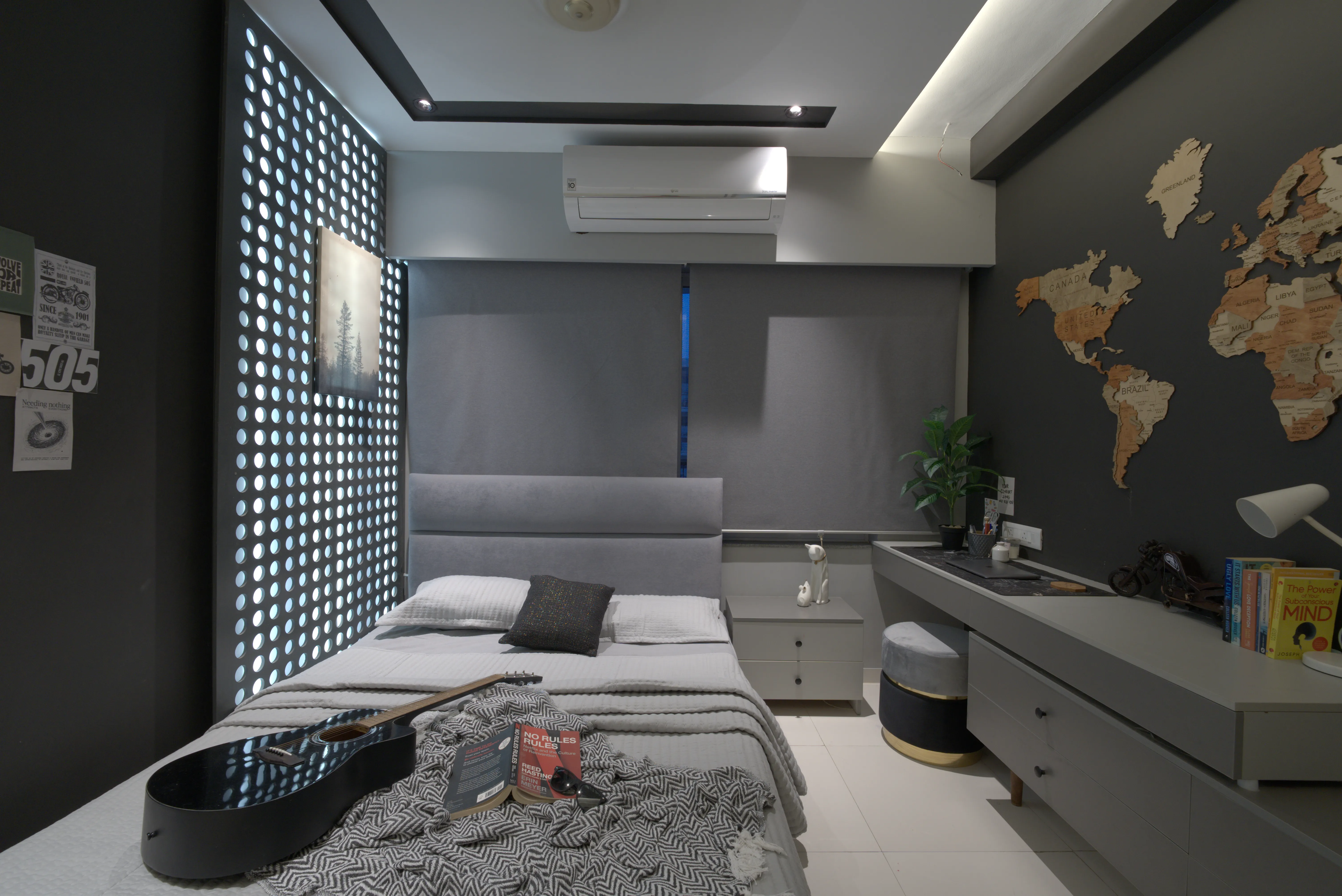 Swapna Godrej 24 Detail