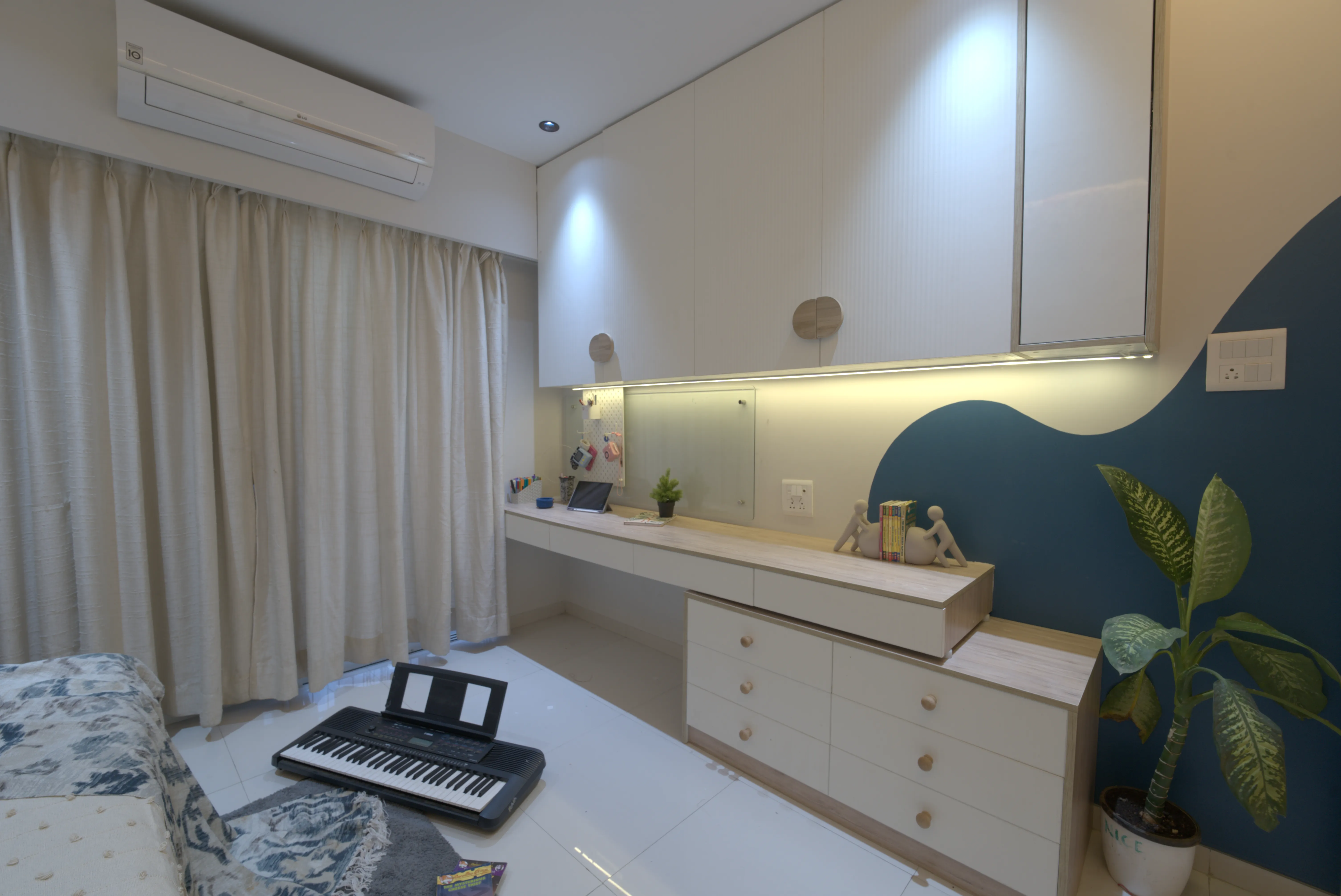 Swapna Godrej 24 Detail
